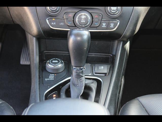 2023 Jeep Cherokee Altitude Lux 4x4