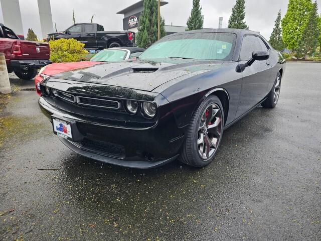 2015 Dodge Challenger SXT 2015 Dodge Challenger SXT