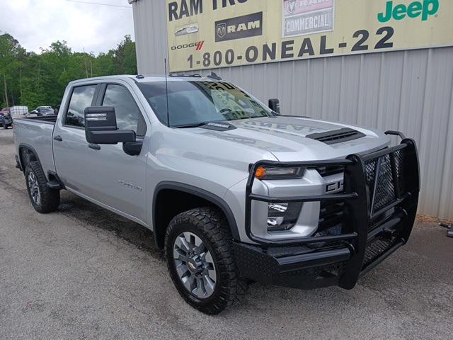 2022 Chevrolet Silverado 2500HD 4WD Crew Cab Standard Bed Custom