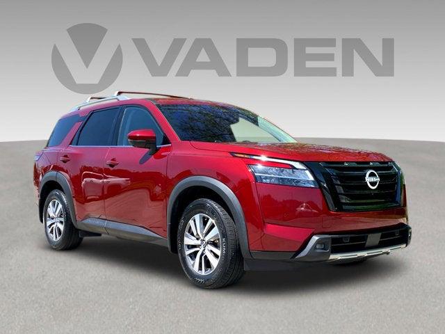 2022 Nissan Pathfinder SL 2WD