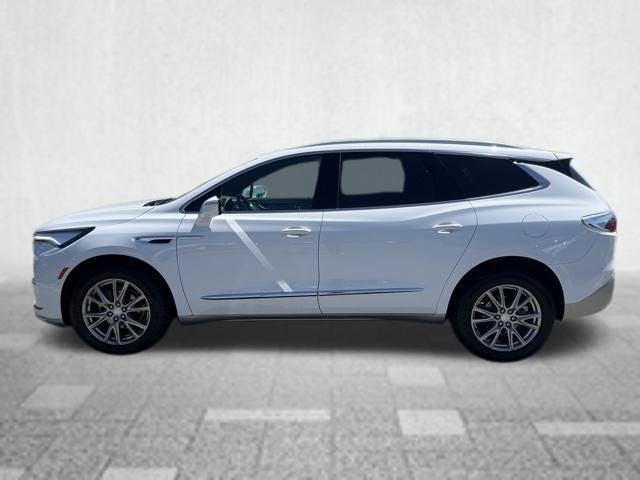 2022 Buick Enclave AWD Essence