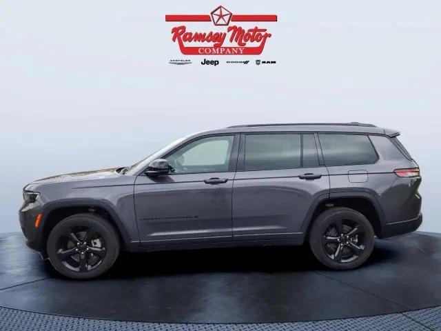 2022 Jeep Grand Cherokee L Altitude 4x4