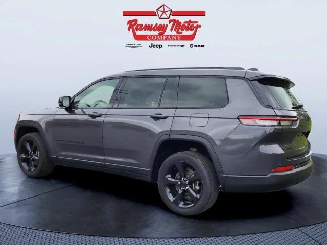 2022 Jeep Grand Cherokee L Altitude 4x4