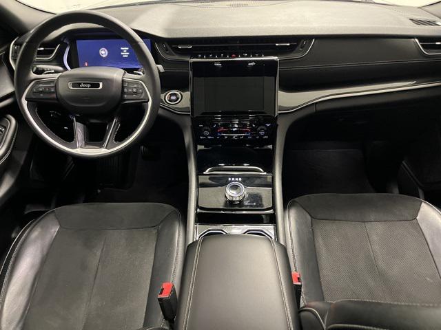 2023 Jeep Grand Cherokee L Altitude 4x2