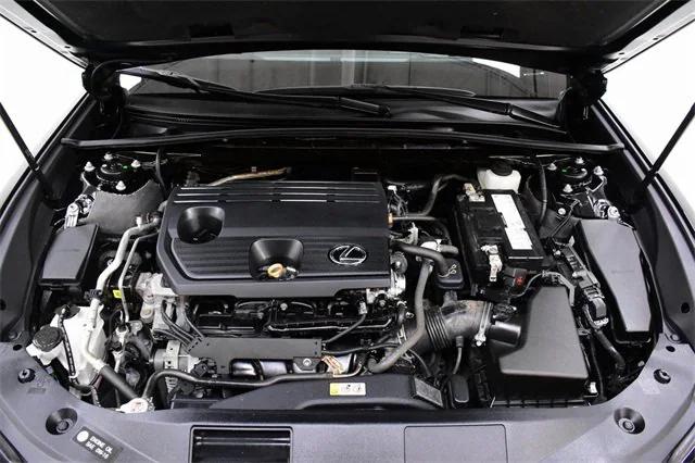 2022 Lexus ES 250 Luxury