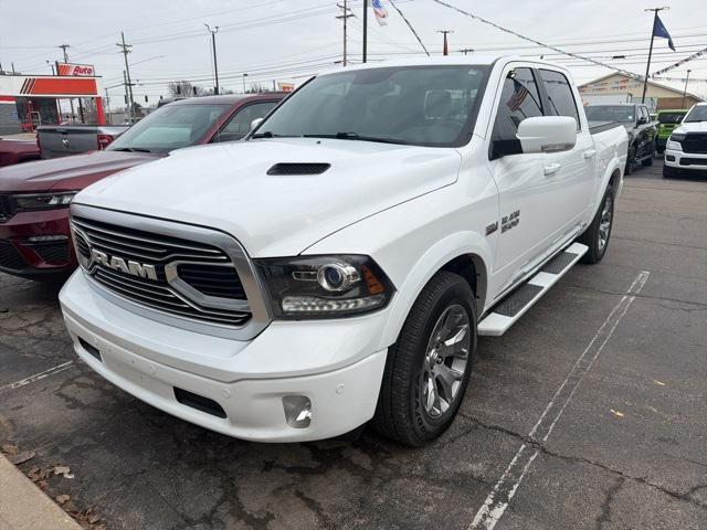 2018 RAM 1500 Limited Crew Cab 4x4 57 Box