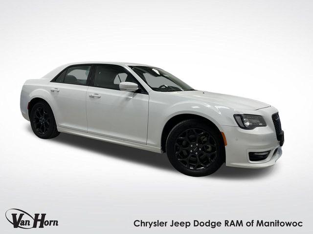 2023 Chrysler 300 Touring-L AWD