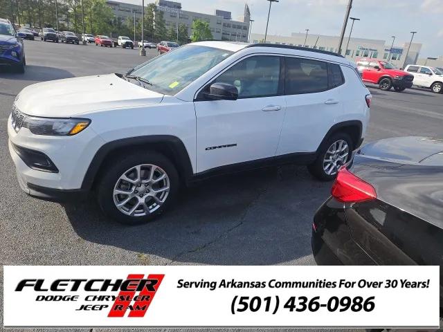 2023 Jeep Compass Latitude Lux FWD