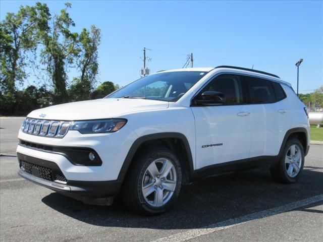 2022 Jeep Compass Latitude FWD