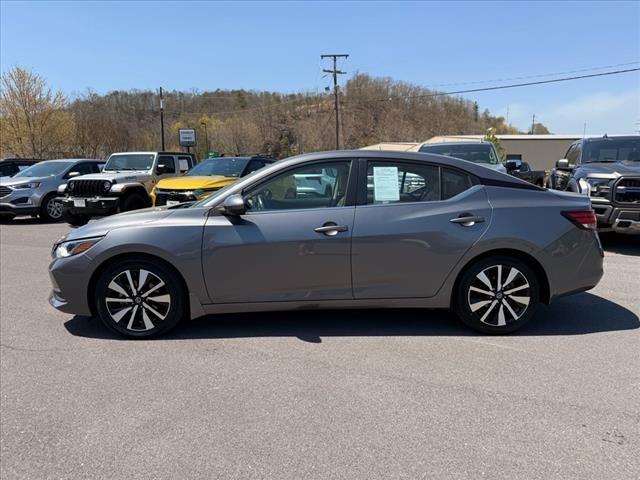 2022 Nissan Sentra SV Xtronic CVT