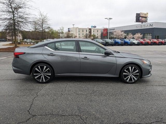 2022 Nissan Altima SR FWD