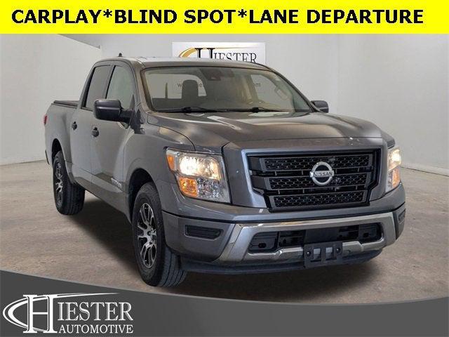 2022 Nissan TITAN Crew Cab SV 4x2