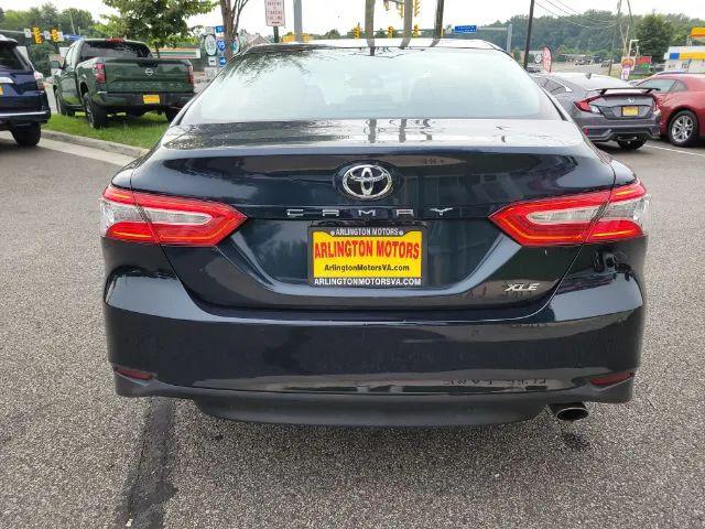 2018 Toyota Camry SE