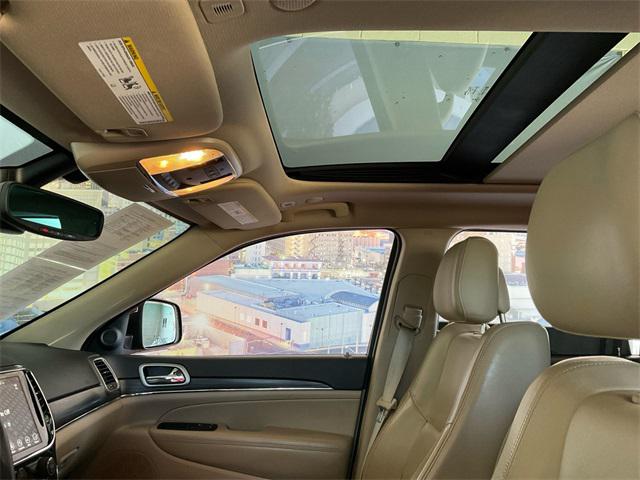 2019 Jeep Grand Cherokee Limited 4x2