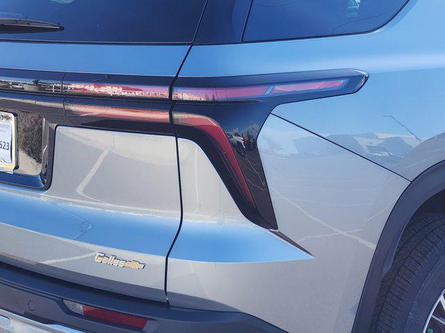 2025 Chevrolet Traverse FWD LT