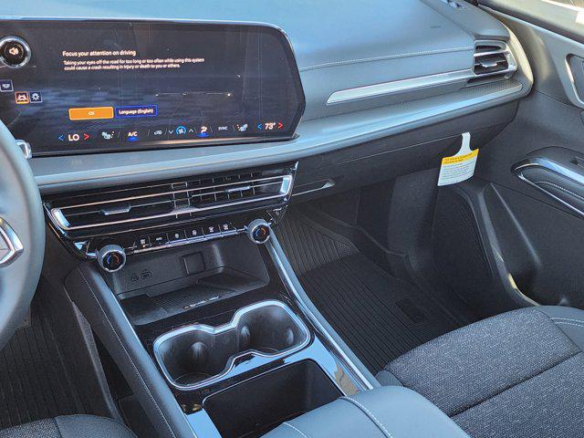 2025 Chevrolet Traverse FWD LT
