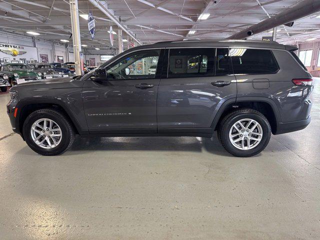 2021 Jeep Grand Cherokee L Laredo 4x4