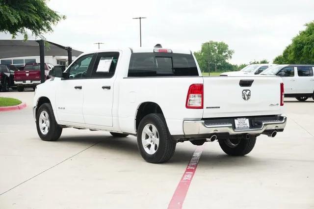 2024 RAM 1500 Big Horn Crew Cab 4x4 64 Box
