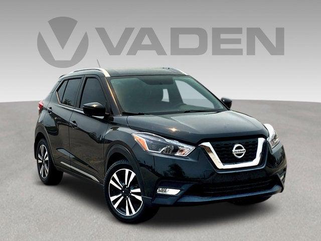 2019 Nissan Kicks SR