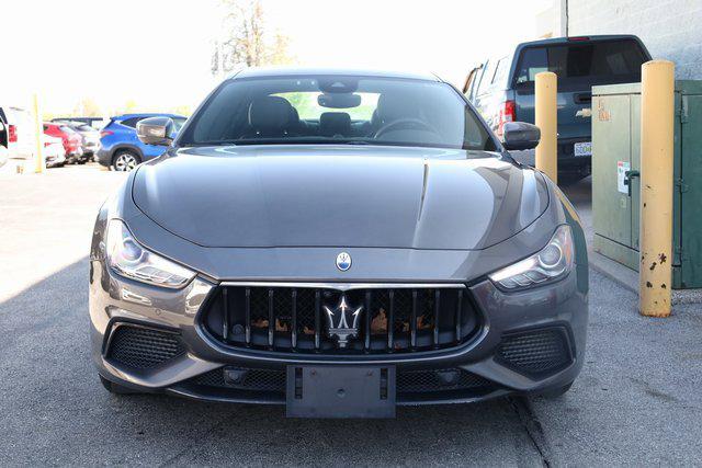 2022 Maserati Ghibli Modena Q4