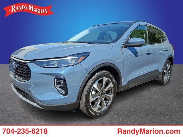 2023 Ford Escape Platinum