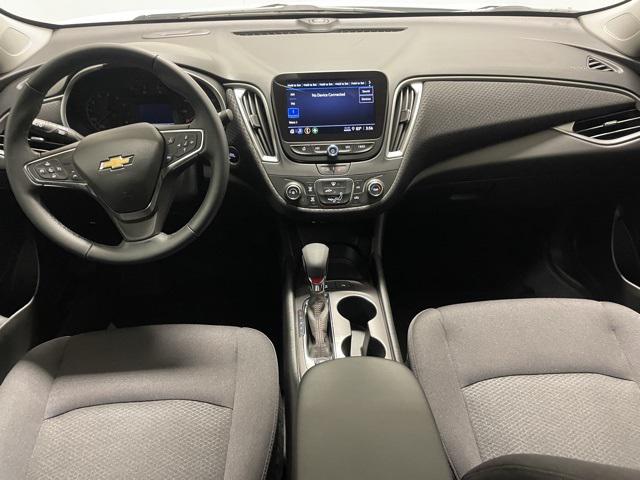 2025 Chevrolet Malibu FWD RS
