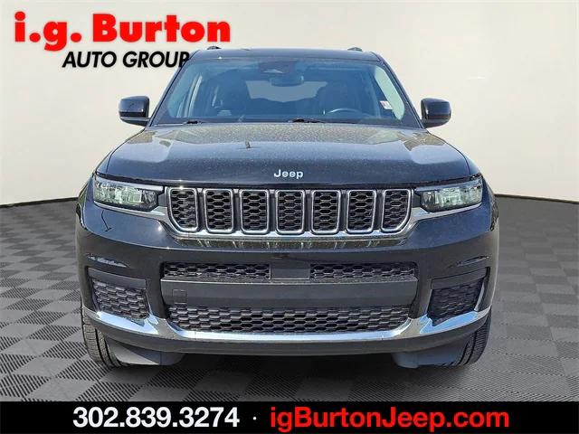 2022 Jeep Grand Cherokee L Laredo 4x4