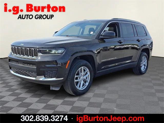 2022 Jeep Grand Cherokee L Laredo 4x4