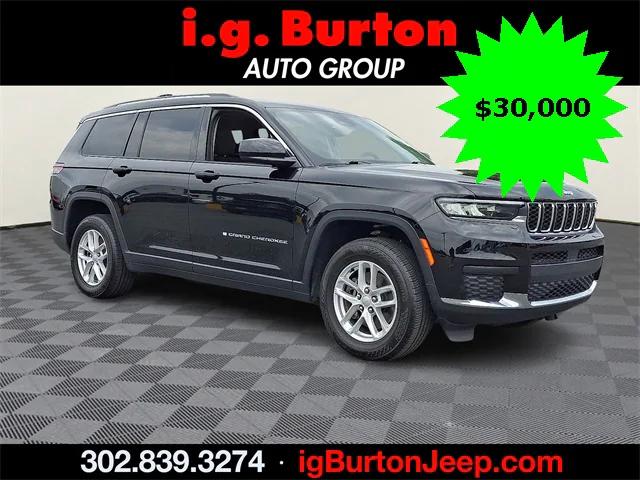 2022 Jeep Grand Cherokee L Laredo 4x4