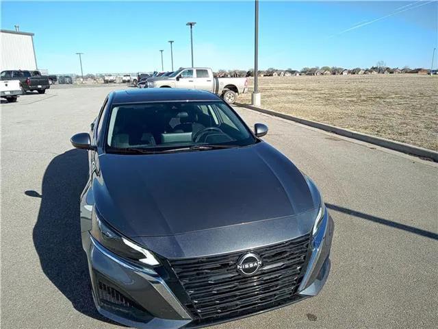 2023 Nissan Altima SV Intelligent AWD