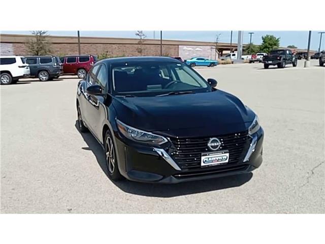 2024 Nissan Sentra SV Xtronic CVT