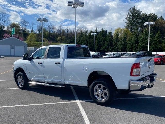 2024 RAM 3500 Big Horn Crew Cab 4x4 8 Box