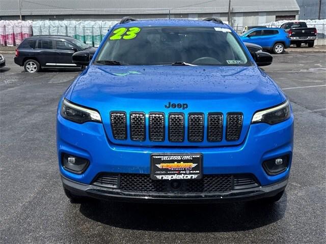 2023 Jeep Cherokee Altitude Lux 4x4