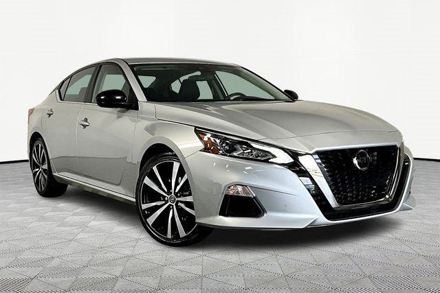 2020 Nissan Altima SR FWD