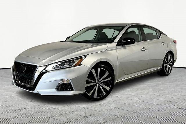 2020 Nissan Altima SR FWD