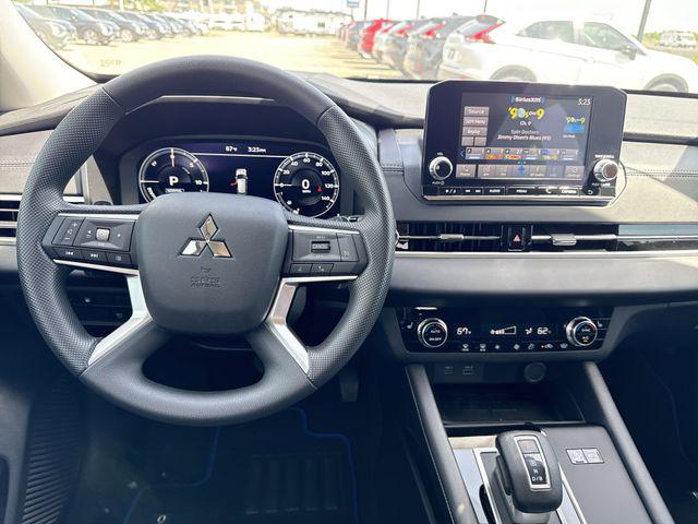 2025 Mitsubishi Outlander PHEV ES S-AWC