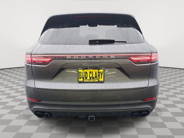 2021 Porsche Cayenne Base