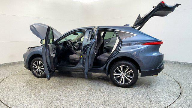 2022 Toyota Venza LE