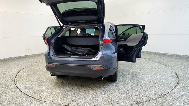 2022 Toyota Venza LE