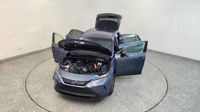 2022 Toyota Venza LE