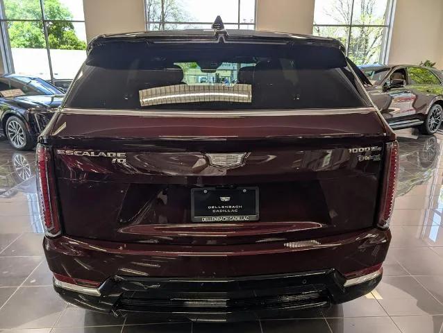2025 Cadillac Escalade Luxury 1 AWD