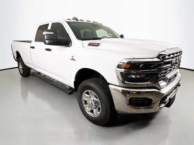 2025 RAM Ram 2500 RAM 2500 TRADESMAN CREW CAB 4X4 8 BOX