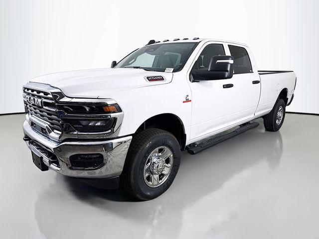2025 RAM Ram 2500 RAM 2500 TRADESMAN CREW CAB 4X4 8 BOX