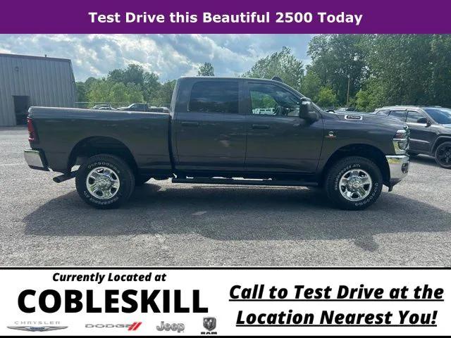 2025 RAM Ram 2500 RAM 2500 TRADESMAN CREW CAB 4X4 64 BOX