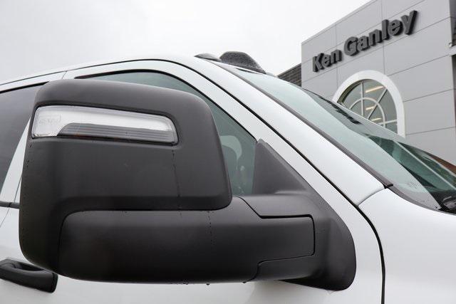 2025 RAM Ram 3500 RAM 3500 TRADESMAN CREW CAB 4X4 8 BOX