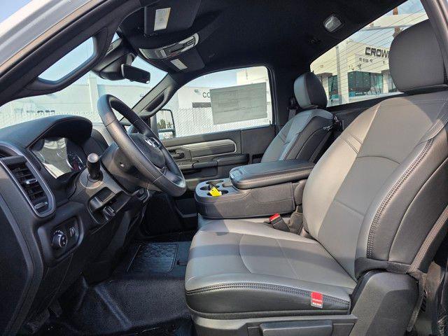 2025 Ram 4500 Chassis Tradesman/Big Horn
