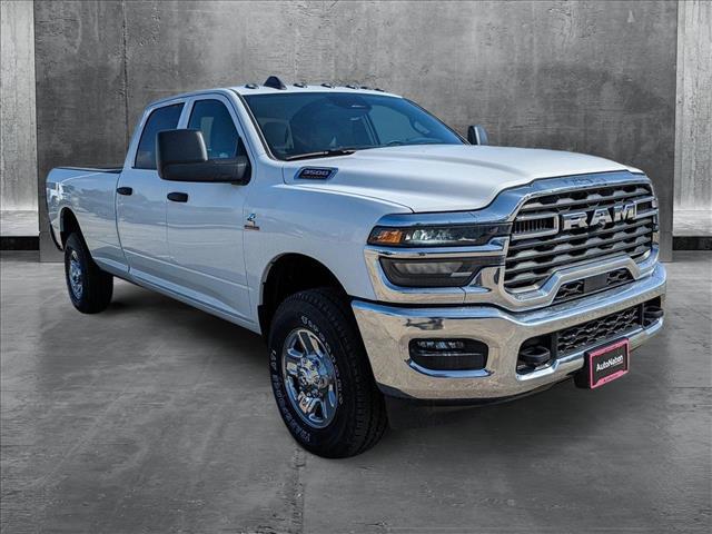 2025 RAM Ram 3500 RAM 3500 TRADESMAN CREW CAB 4X4 8 BOX
