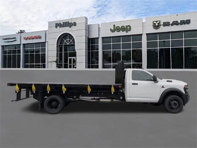 2025 RAM Ram 5500 Chassis Cab RAM 5500 TRADESMAN CHASSIS REGULAR CAB 4X4 120 CA