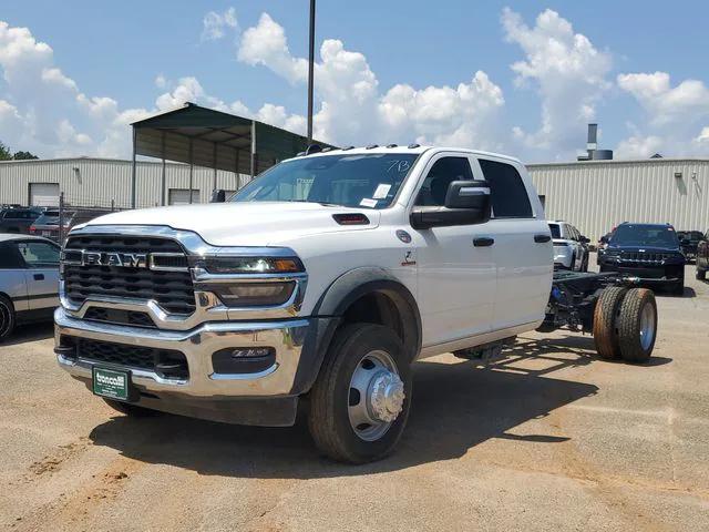 2025 RAM Ram 5500 Chassis Cab RAM 5500 TRADESMAN CHASSIS CREW CAB 4X4 84 CA
