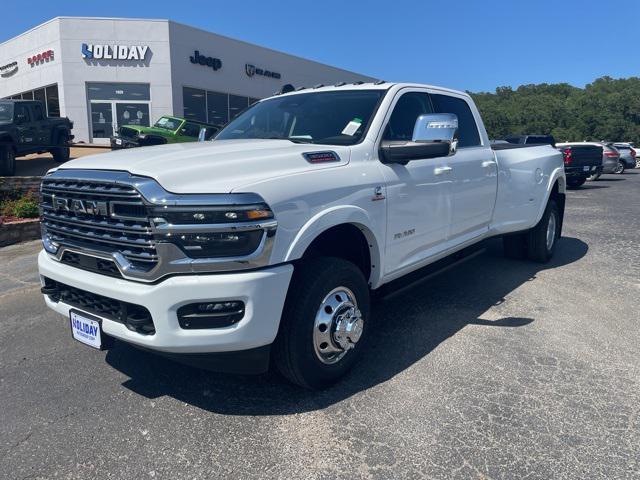 2025 RAM Ram 3500 RAM 3500 LIMITED LONGHORN CREW CAB 4X4 8 BOX